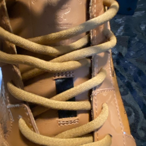 MCM SNEAKERS AUTHENTIC 💯 - Picture 10 of 17